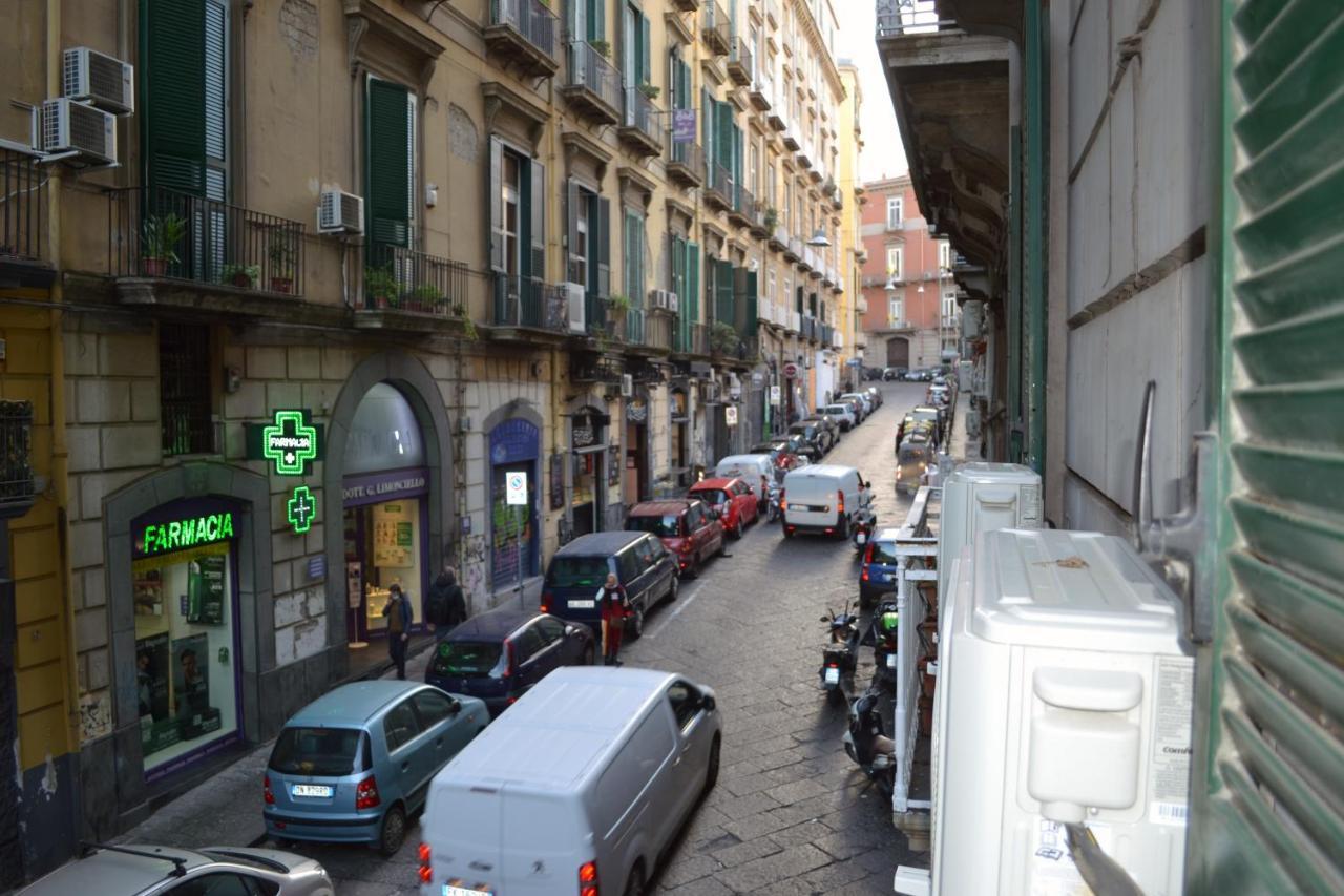 Questo Rinascimento Casa Brigitte Naples Exterior photo